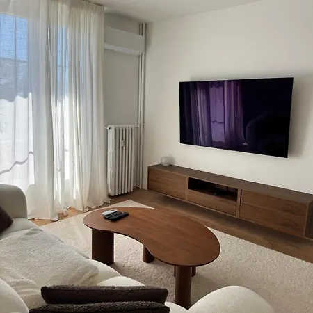 Appartement T3, Centre,clim Et Parking Nîmes